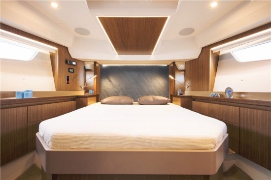 Sealine F530多宝视讯