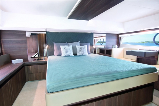 Sealine F530多宝视讯
