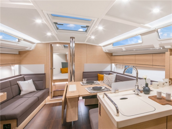 汉斯Hanse 418帆船